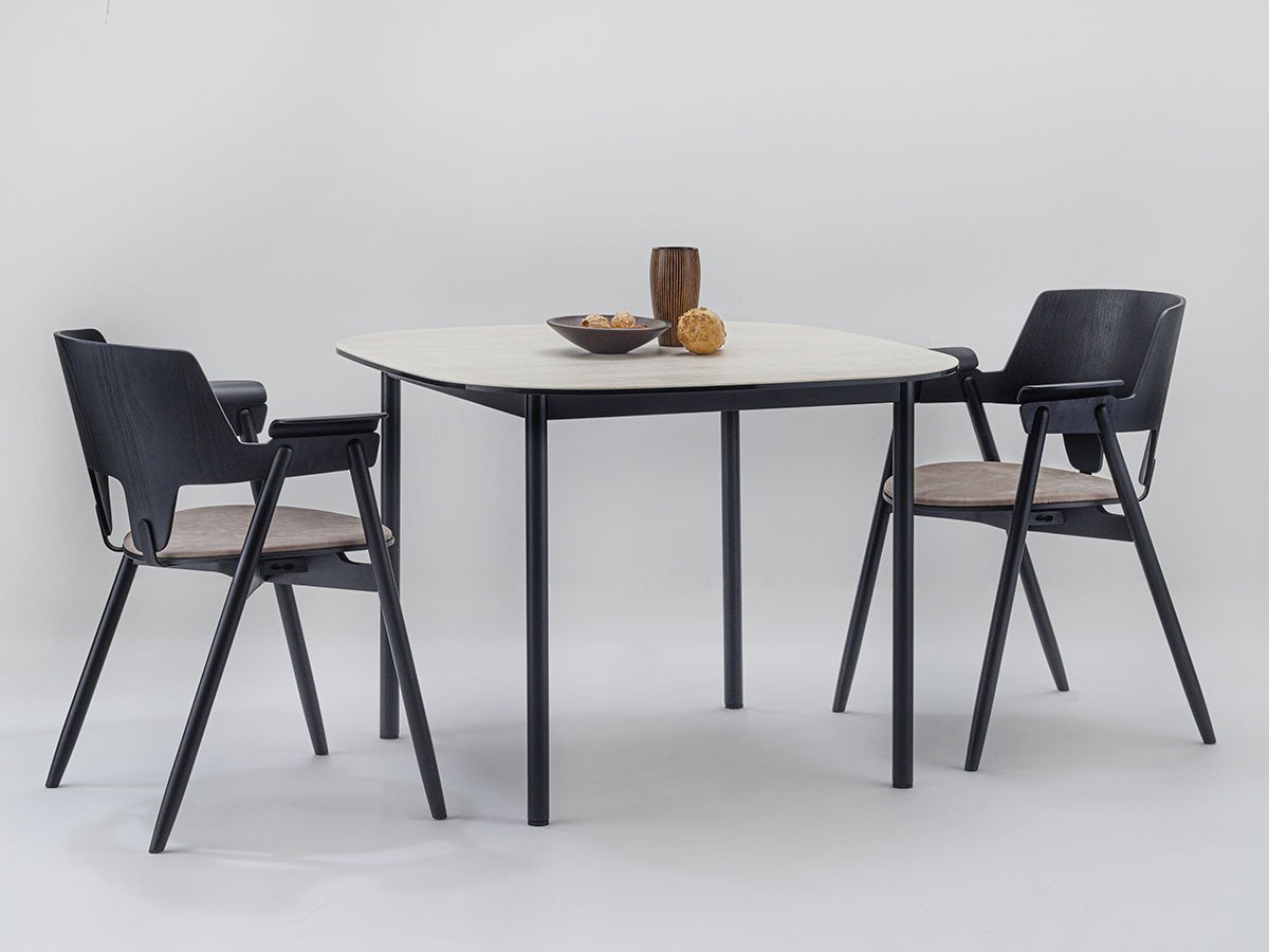 【モーダ エン カーサ/moda en casa / GOODS】のMEWS table / ミューズ テーブル 人気、トレンドファッション・服の通販 founy(ファニー) 　コンパクト　Compact, Small Size　抗菌　Antibacterial, Bacteria-Resistant　スクエア　Square, Square Shape　スリム　Slim, Slim Fit　テーブル　Table, Dining Table　ラウンド　Round, Round Neck　ホーム・キャンプ・アウトドア・お取り寄せ　Home Living / Home & Lifestyle / Camping Gear / Outdoor Camping　家具・インテリア　Home Furniture & Interior. Stylish & Functional Living Spaces　テーブル　Dining, Coffee & Side Tables　ダイニングテーブル・食卓テーブル　Dining Tables　ホーム・キャンプ・アウトドア・お取り寄せ　Home Living / Home & Lifestyle / Camping Gear / Outdoor Camping　家具・インテリア　Home Furniture & Interior. Stylish & Functional Living Spaces　テーブル　Dining, Coffee & Side Tables　カフェテーブル・丸型テーブル　Cafe & Bistro Tables　other-4|ID: prp329100001444751 ipo3291000000031516161