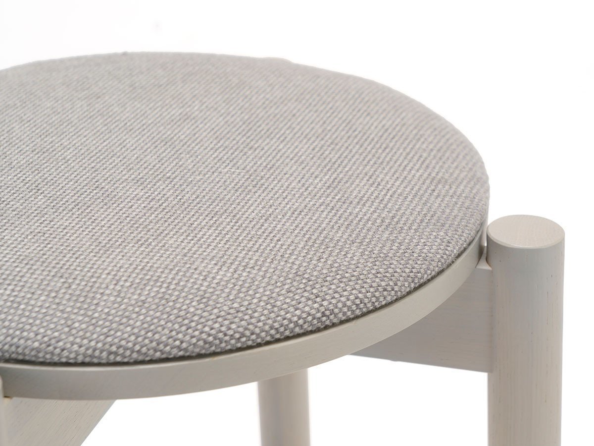 【カリモクニュースタンダード/KARIMOKU NEW STANDARD / GOODS】のCASTOR STOOL PLUS PAD / キャストール スツール プラス パッド 人気、トレンドファッション・服の通販 founy(ファニー) 　送料無料　Free Shipping　ホーム・キャンプ・アウトドア・お取り寄せ　Home,Garden,Outdoor,Camping Gear　家具・インテリア　Home Furniture & Interior. Stylish & Functional Living Spaces　チェア・椅子　Chair　スツール　Stool　other-5|ID: prp329100001708325 ipo3291000000031514045