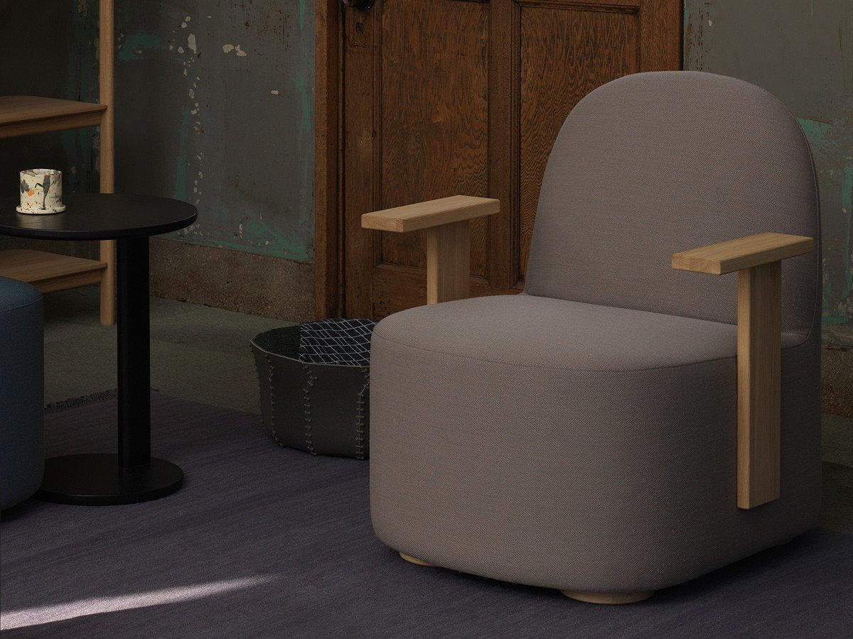 【カリモクニュースタンダード/KARIMOKU NEW STANDARD / GOODS】のPOLAR LOUNGE CHAIR S with ARMS / ポーラーラウンジチェア S ウィズアーム 人気、トレンドファッション・服の通販 founy(ファニー) 　コンパクト　Compact　テーブル　Table　フィット　Fit　ホーム・キャンプ・アウトドア・お取り寄せ　Home,Garden,Outdoor,Camping Gear　家具・インテリア　Home Furniture & Interior. Stylish & Functional Living Spaces　チェア・椅子　Chair　ラウンジチェア　Lounge Chair　other-4|ID: prp329100001708328 ipo3291000000031514081