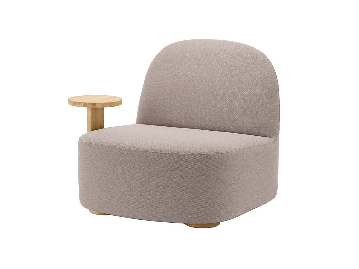 【カリモクニュースタンダード/KARIMOKU NEW STANDARD / GOODS】のPOLAR LOUNGE CHAIR L with SIDE TABLE / ポーラーラウンジチェア L ウィズサイドテーブル インテリア・キッズ・メンズ・レディースファッション・服の通販 founy(ファニー) 　テーブル　Table, Dining Table　フィット　Fit, Slim Fit　リラックス　Relax, Relaxed Fit　ホーム・キャンプ・アウトドア・お取り寄せ　Home Living / Home & Lifestyle / Camping Gear / Outdoor Camping　家具・インテリア　Home Furniture & Interior. Stylish & Functional Living Spaces　チェア・椅子　Seating & Chairs　ラウンジチェア・リクライナー　Lounge Chairs / Recliners　ホーム・キャンプ・アウトドア・お取り寄せ　Home Living / Home & Lifestyle / Camping Gear / Outdoor Camping　家具・インテリア　Home Furniture & Interior. Stylish & Functional Living Spaces　テーブル　Dining, Coffee & Side Tables　サイドテーブル・ナイトテーブル　Side & End Tables　張地:B943 ウォームグレー(クヴァドラ・スティールカット トリオ 3)、テーブル位置:ライト|ID: prp329100001708330 ipo3291000000033475257