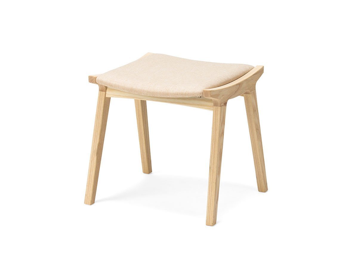 【平田椅子製作所/Hirata Chair / GOODS】のGADO Stool / ガド スツール インテリア・キッズ・メンズ・レディースファッション・服の通販 founy(ファニー) 　送料無料　Free Shipping　シンプル　Simple, Minimal　モチーフ　Motif, Design Theme　ホーム・キャンプ・アウトドア・お取り寄せ　Home Living / Home & Lifestyle / Camping Gear / Outdoor Camping　家具・インテリア　Home Furniture & Interior. Stylish & Functional Living Spaces　チェア・椅子　Seating & Chairs　スツール・バースツール　Stools & Bar Stools　張地:N.C NC-121、脚部:アッシュ(ナチュラルホワイト)|ID: prp329100001767866 ipo3291000000030180141