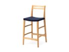 【平田椅子製作所/Hirata Chair / GOODS】のFIKA Bar Chair 65 / フィーカ バーチェア 65 張地:N.C NC-010、フレーム:レッドオーク(ナチュラル)|ID:prp329100001767880