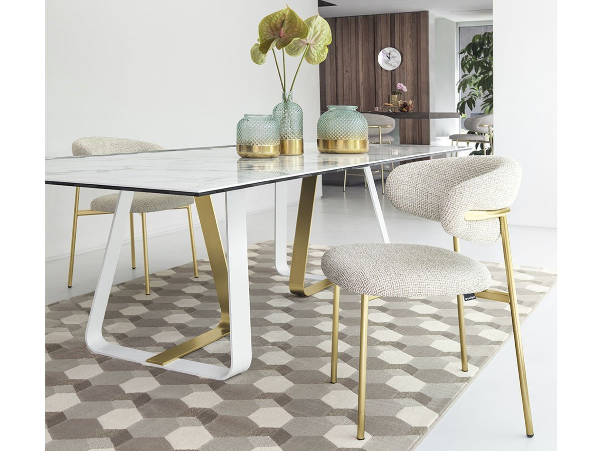 【カリガリス/Calligaris / GOODS】のSUNSHINE / サンシャイン CS/4128-FB 200 人気、トレンドファッション・服の通販 founy(ファニー) 　アクセサリー　Accessories　エレガント 上品　Elegant　オーバル　Oval　テーブル　Table　メタル　Metal　ホーム・キャンプ・アウトドア・お取り寄せ　Home,Garden,Outdoor,Camping Gear　家具・インテリア　Furniture　テーブル　Table　ダイニングテーブル　Dining Table　other-4|ID: prp329100001777184 ipo3291000000031465645