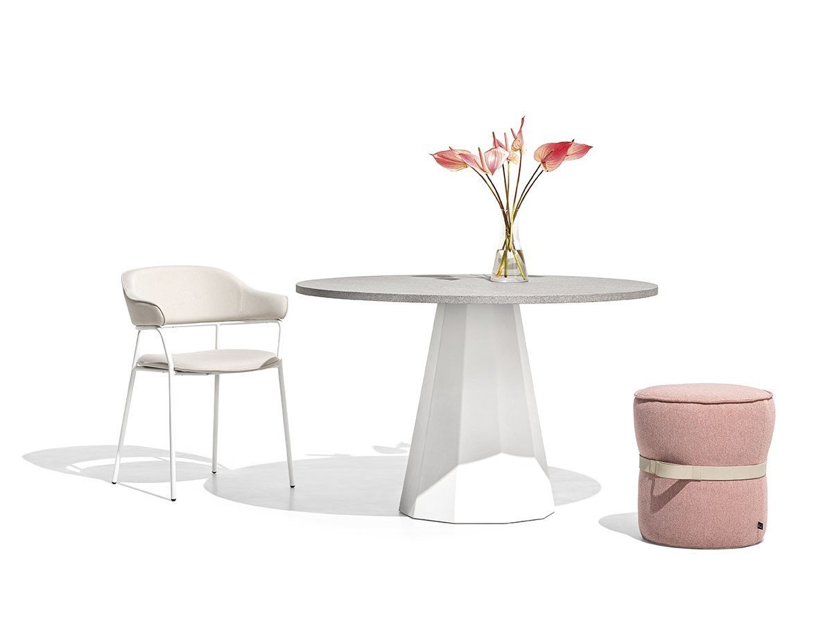 【コヌビア/connubia / GOODS】のPOF / ポフ CB/5207 インテリア・キッズ・メンズ・レディースファッション・服の通販 founy(ファニー) 　送料無料　Free Shipping　クッション　Cushion, Throw Pillow　ホーム・キャンプ・アウトドア・お取り寄せ　Home Living / Home & Lifestyle / Camping Gear / Outdoor Camping　家具・インテリア　Home Furniture & Interior. Stylish & Functional Living Spaces　チェア・椅子　Seating & Chairs　スツール・バースツール　Stools & Bar Stools　参考商品|ID: prp329100001791318 ipo3291000000035558648