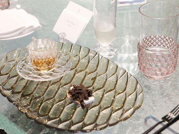 【カルテル/Kartell / GOODS】のJELLIES FAMILY TRAY / ジェリーズファミリー オーバルトレイ 4枚セット 人気、トレンドファッション・服の通販 founy(ファニー) 　アウトドア　Outdoor　オーバル　Oval　ガラス　Glass　皿　Dish　テーブル　Table　プレート　Plate　送料無料　Free Shipping　other-5|ID: prp329100001824656 ipo3291000000031513024