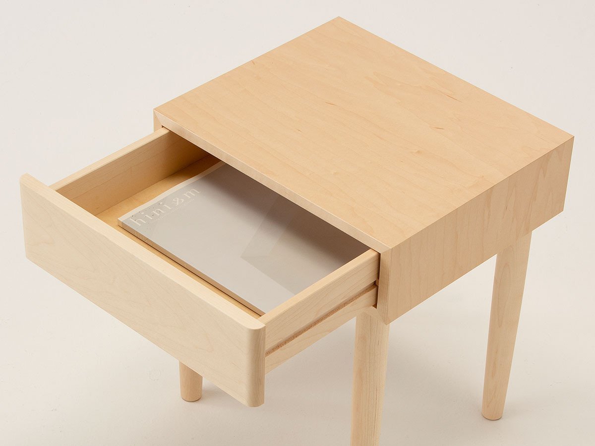 【コサイン/cosine / GOODS】のDRAWER NIGHT TABLE / ドロワーナイトテーブル 人気、トレンドファッション・服の通販 founy(ファニー) 　送料無料　Free Shipping　コンパクト　Compact, Small Size　シンプル　Simple, Minimal　スマート　Smart, Elegant　テーブル　Table, Dining Table　ホーム・キャンプ・アウトドア・お取り寄せ　Home Living / Home & Lifestyle / Camping Gear / Outdoor Camping　家具・インテリア　Home Furniture & Interior. Stylish & Functional Living Spaces　テーブル　Dining, Coffee & Side Tables　サイドテーブル・ナイトテーブル　Side & End Tables　other-3|ID: prp329100001827800 ipo3291000000031512798