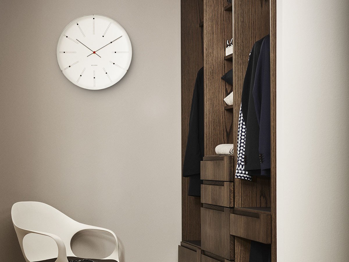 【フライミーアクセソワ/FLYMEe accessoire / GOODS】のARNE JACOBSEN Bankers Wall Clock / アルネ・ヤコブセン バンカーズ ウォールクロック 直径21cm インテリア・キッズ・メンズ・レディースファッション・服の通販 founy(ファニー) 　ガラス　Glass　テーブル　Table　時計　Clock　ブロック　Block　モダン　Modern　モノトーン　Monotone　送料無料　Free Shipping　ホーム・キャンプ・アウトドア・お取り寄せ　Home,Garden,Outdoor,Camping Gear　家具・インテリア　Furniture　その他 インテリア雑貨、家具　Furniture, Interior, Others　参考イメージ|ID: prp329100001832634 ipo3291000000030257249