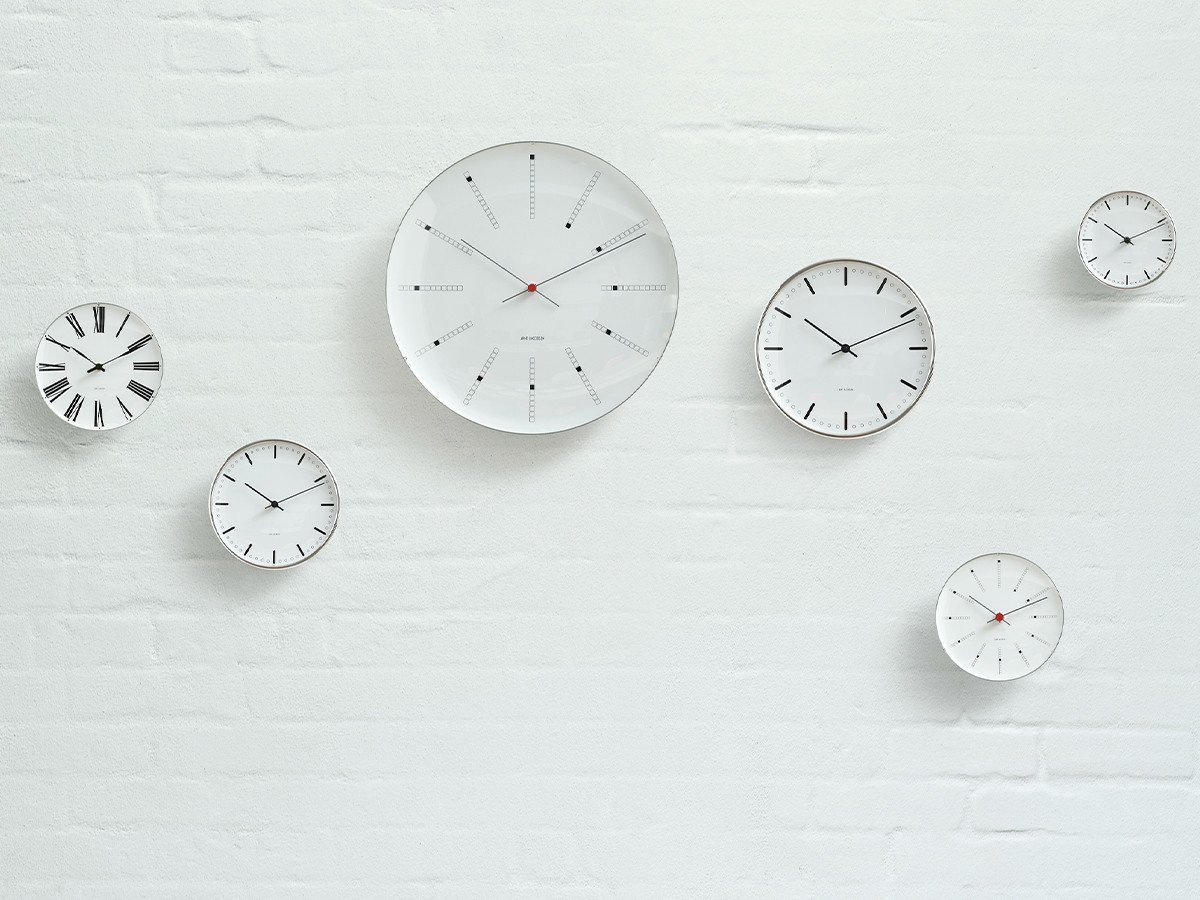 【フライミーアクセソワ/FLYMEe accessoire / GOODS】のARNE JACOBSEN City Hall Wall Clock / アルネ・ヤコブセン シティホール ウォールクロック 直径16cm インテリア・キッズ・メンズ・レディースファッション・服の通販 founy(ファニー) 　ガラス　Glass　クール　Cool　テーブル　Table　時計　Clock　モダン　Modern　送料無料　Free Shipping　ホーム・キャンプ・アウトドア・お取り寄せ　Home,Garden,Outdoor,Camping Gear　家具・インテリア　Furniture　その他 インテリア雑貨、家具　Furniture, Interior, Others　シリーズ参考イメージ|ID: prp329100001832639 ipo3291000000030181111
