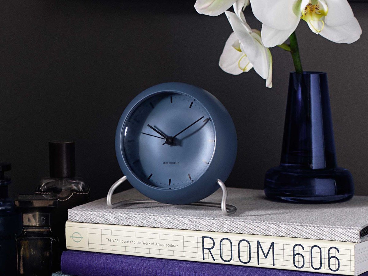 【フライミーアクセソワ/FLYMEe accessoire / GOODS】のARNE JACOBSEN City Hall Table Clock / アルネ・ヤコブセン シティホール テーブルクロック(カラーモデル) 人気、トレンドファッション・服の通販 founy(ファニー) 　ガラス　Glass　クール　Cool　シンプル　Simple　テーブル　Table　時計　Clock　モダン　Modern　送料無料　Free Shipping　ホーム・キャンプ・アウトドア・お取り寄せ　Home,Garden,Outdoor,Camping Gear　家具・インテリア　Furniture　その他 インテリア雑貨、家具　Furniture, Interior, Others　other-6|ID: prp329100001832641 ipo3291000000031512709