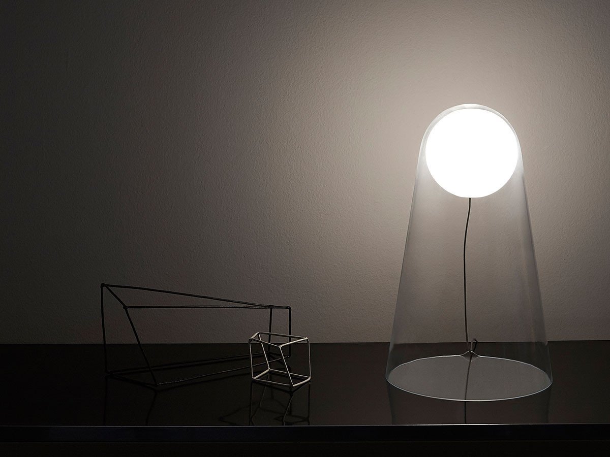 【フォスカリーニ/FOSCARINI / GOODS】のSatellight Table / サテライト テーブル インテリア・キッズ・メンズ・レディースファッション・服の通販 founy(ファニー) 　送料無料　Free Shipping　ガラス　Glass　シンプル　Simple　テーブル　Table　フォルム　Form　ホーム・キャンプ・アウトドア・お取り寄せ　Home,Garden,Outdoor,Camping Gear　家具・インテリア　Furniture　ライト・照明　Lighting & Light Fixtures　-|ID: prp329100001847781 ipo3291000000012363910