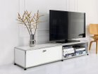 【ユーエスエム/USM / GOODS】のUSM Haller TV Board / USMハラー テレビボード W / D / H:1773 / 373 / 390mm ドロップダウンドア × 2、ディバイダーシェルフ × 1 大人の最旬トレンドファッション＆コーディネート founy(ファウニー) コレクション Collection, Seasonal Line シンプル Simple, Minimal ニューヨーク New York, NYC Style バランス Balance, Style Balance ボックス Boxy, Box Shape ワイド Wide, Wide Fit ホーム・キャンプ・アウトドア・お取り寄せ Home Living / Home & Lifestyle / Camping Gear / Outdoor Camping 家具・インテリア Home Furniture & Interior. Stylish & Functional Living Spaces テレビボード・テレビ台 TV Cabinets & Consoles テレビ台・TVボード Tv Board thumbnail 参考イメージ|ID: prp329100001864858 ipo3291000000037092076
