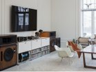 【ユーエスエム/USM / GOODS】のUSM Haller TV Board / USMハラー テレビボード W / D / H:1773 / 373 / 390mm ドロップダウンドア × 2、ディバイダーシェルフ × 1 大人の最旬トレンドファッション＆コーディネート founy(ファウニー) コレクション Collection, Seasonal Line シンプル Simple, Minimal ニューヨーク New York, NYC Style バランス Balance, Style Balance ボックス Boxy, Box Shape ワイド Wide, Wide Fit ホーム・キャンプ・アウトドア・お取り寄せ Home Living / Home & Lifestyle / Camping Gear / Outdoor Camping 家具・インテリア Home Furniture & Interior. Stylish & Functional Living Spaces テレビボード・テレビ台 TV Cabinets & Consoles テレビ台・TVボード Tv Board thumbnail 参考イメージ|ID: prp329100001864858 ipo3291000000037092085