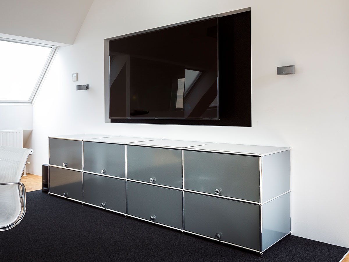 【ユーエスエム/USM / GOODS】のUSM Haller TV Board / USMハラー テレビボード W / D / H:1773 / 373 / 390mm ドロップダウンドア × 2、ディバイダーシェルフ × 1 インテリア・キッズ・メンズ・レディースファッション・服の通販 founy(ファウニー) 　コレクション　Collection, Seasonal Line　シンプル　Simple, Minimal　ニューヨーク　New York, NYC Style　バランス　Balance, Style Balance　ボックス　Boxy, Box Shape　ワイド　Wide, Wide Fit　ホーム・キャンプ・アウトドア・お取り寄せ　Home Living / Home & Lifestyle / Camping Gear / Outdoor Camping　家具・インテリア　Home Furniture & Interior. Stylish & Functional Living Spaces　テレビボード・テレビ台　TV Cabinets & Consoles　テレビ台・TVボード　Tv Board　参考イメージ|ID: prp329100001864858 ipo3291000000037092113