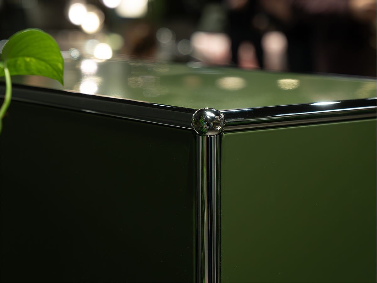 【ユーエスエム/USM / GOODS】のUSM Haller TV Board / USMハラー テレビボード W / D / H:1773 / 373 / 390mm ドロップダウンドア × 2、ディバイダーシェルフ × 1 インテリア・キッズ・メンズ・レディースファッション・服の通販 founy(ファウニー) 　コレクション　Collection, Seasonal Line　シンプル　Simple, Minimal　ニューヨーク　New York, NYC Style　バランス　Balance, Style Balance　ボックス　Boxy, Box Shape　ワイド　Wide, Wide Fit　ホーム・キャンプ・アウトドア・お取り寄せ　Home Living / Home & Lifestyle / Camping Gear / Outdoor Camping　家具・インテリア　Home Furniture & Interior. Stylish & Functional Living Spaces　テレビボード・テレビ台　TV Cabinets & Consoles　テレビ台・TVボード　Tv Board　参考イメージ|ID: prp329100001864858 ipo3291000000037092121