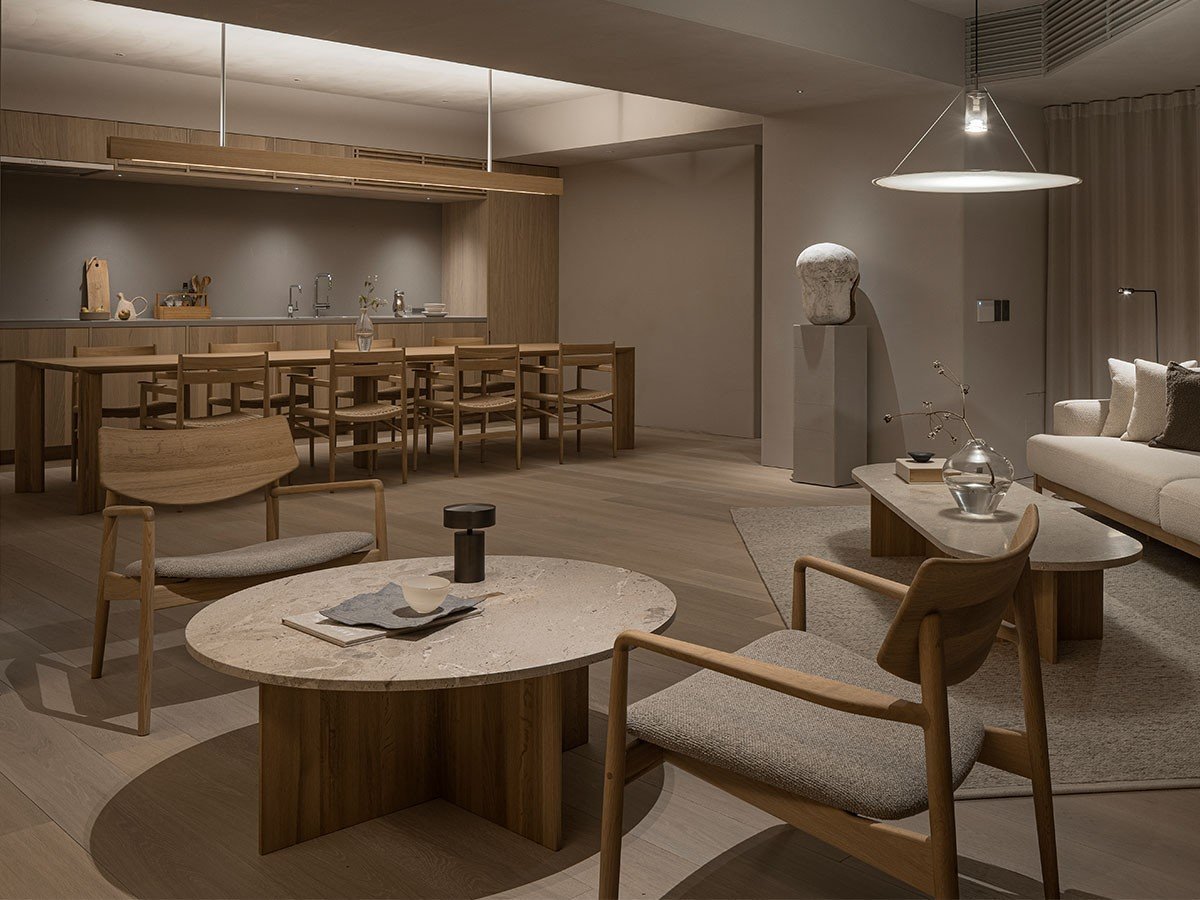 【カリモクケース/KARIMOKU CASE / GOODS】のA-DT02 / A-DT02 インテリア・キッズ・メンズ・レディースファッション・服の通販 founy(ファニー) 　オーガニック　Organic Cotton　コレクション　Collection, Seasonal Line　シンプル　Simple, Minimal　テーブル　Table, Dining Table　ホーム・キャンプ・アウトドア・お取り寄せ　Home Living / Home & Lifestyle / Camping Gear / Outdoor Camping　家具・インテリア　Home Furniture & Interior. Stylish & Functional Living Spaces　テーブル　Dining, Coffee & Side Tables　ダイニングテーブル・食卓テーブル　Dining Tables　Photographer:Tomooki KengakuInterior Styli|ID: prp329100001915687 ipo3291000000036819534