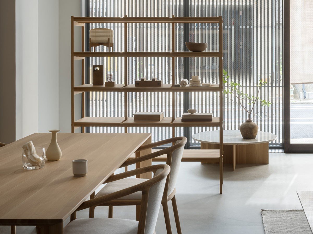 【カリモクケース/KARIMOKU CASE / GOODS】のA-DT02 / A-DT02 インテリア・キッズ・メンズ・レディースファッション・服の通販 founy(ファニー) 　オーガニック　Organic Cotton　コレクション　Collection, Seasonal Line　シンプル　Simple, Minimal　テーブル　Table, Dining Table　ホーム・キャンプ・アウトドア・お取り寄せ　Home Living / Home & Lifestyle / Camping Gear / Outdoor Camping　家具・インテリア　Home Furniture & Interior. Stylish & Functional Living Spaces　テーブル　Dining, Coffee & Side Tables　ダイニングテーブル・食卓テーブル　Dining Tables　Photographer:Tomooki KengakuInterior Styli|ID: prp329100001915687 ipo3291000000036819562