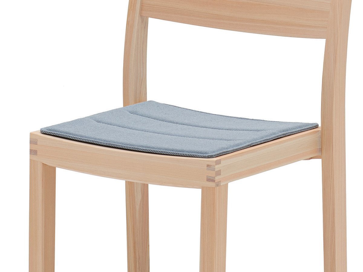 【マス/MAS / GOODS】のWK Cushion 01 / WK チェア / アームチェア用クッション 01 人気、トレンドファッション・服の通販 founy(ファニー) 　送料無料　Free Shipping　クッション　Cushion　コレクション　Collection　スリット　Slit　ファブリック　Fabric　ホーム・キャンプ・アウトドア・お取り寄せ　Home,Garden,Outdoor,Camping Gear　家具・インテリア　Furniture　チェア・椅子　Chair　アームチェア　Armchair　 other-1|ID: prp329100001937571 ipo3291000000030256339