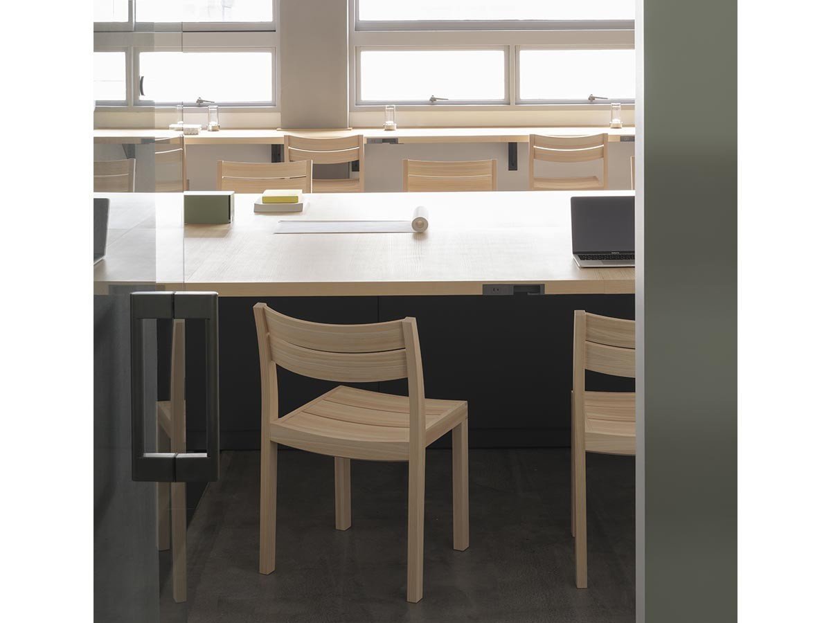 【マス/MAS / GOODS】のWK Chair 01 / WK チェア 01 インテリア・キッズ・メンズ・レディースファッション・服の通販 founy(ファニー) 　送料無料　Free Shipping　クッション　Cushion, Throw Pillow　シンプル　Simple, Minimal　スリット　Slit, Slit Detail　軽量　Lightweight, Ultra Light　ホーム・キャンプ・アウトドア・お取り寄せ　Home Living / Home & Lifestyle / Camping Gear / Outdoor Camping　家具・インテリア　Home Furniture & Interior. Stylish & Functional Living Spaces　チェア・椅子　Seating & Chairs　ダイニングチェア・木製チェア　Dining Chairs　写真クレジット:大谷 宗平 / Sohei Oya|ID: prp329100001937578 ipo3291000000035513795