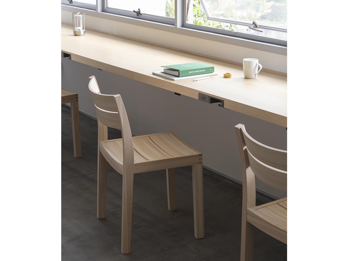 【マス/MAS / GOODS】のWK Chair 01 / WK チェア 01 インテリア・キッズ・メンズ・レディースファッション・服の通販 founy(ファニー) 　送料無料　Free Shipping　クッション　Cushion, Throw Pillow　シンプル　Simple, Minimal　スリット　Slit, Slit Detail　軽量　Lightweight, Ultra Light　ホーム・キャンプ・アウトドア・お取り寄せ　Home Living / Home & Lifestyle / Camping Gear / Outdoor Camping　家具・インテリア　Home Furniture & Interior. Stylish & Functional Living Spaces　チェア・椅子　Seating & Chairs　ダイニングチェア・木製チェア　Dining Chairs　写真クレジット:大谷 宗平 / Sohei Oya|ID: prp329100001937578 ipo3291000000035513797