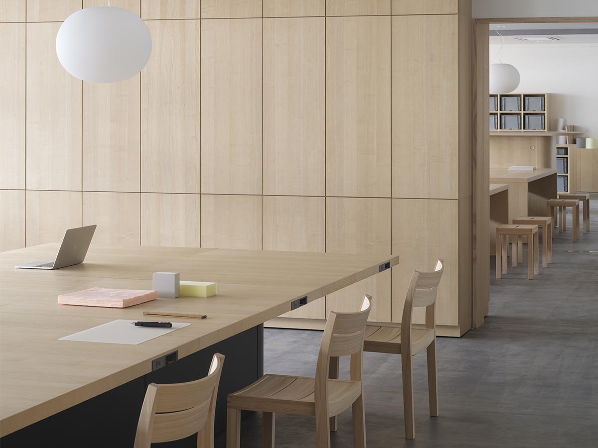 【マス/MAS / GOODS】のWK Chair 01 / WK チェア 01 インテリア・キッズ・メンズ・レディースファッション・服の通販 founy(ファニー) 　送料無料　Free Shipping　クッション　Cushion, Throw Pillow　シンプル　Simple, Minimal　スリット　Slit, Slit Detail　軽量　Lightweight, Ultra Light　ホーム・キャンプ・アウトドア・お取り寄せ　Home Living / Home & Lifestyle / Camping Gear / Outdoor Camping　家具・インテリア　Home Furniture & Interior. Stylish & Functional Living Spaces　チェア・椅子　Seating & Chairs　ダイニングチェア・木製チェア　Dining Chairs　写真クレジット:大谷 宗平 / Sohei Oya|ID: prp329100001937578 ipo3291000000035513799