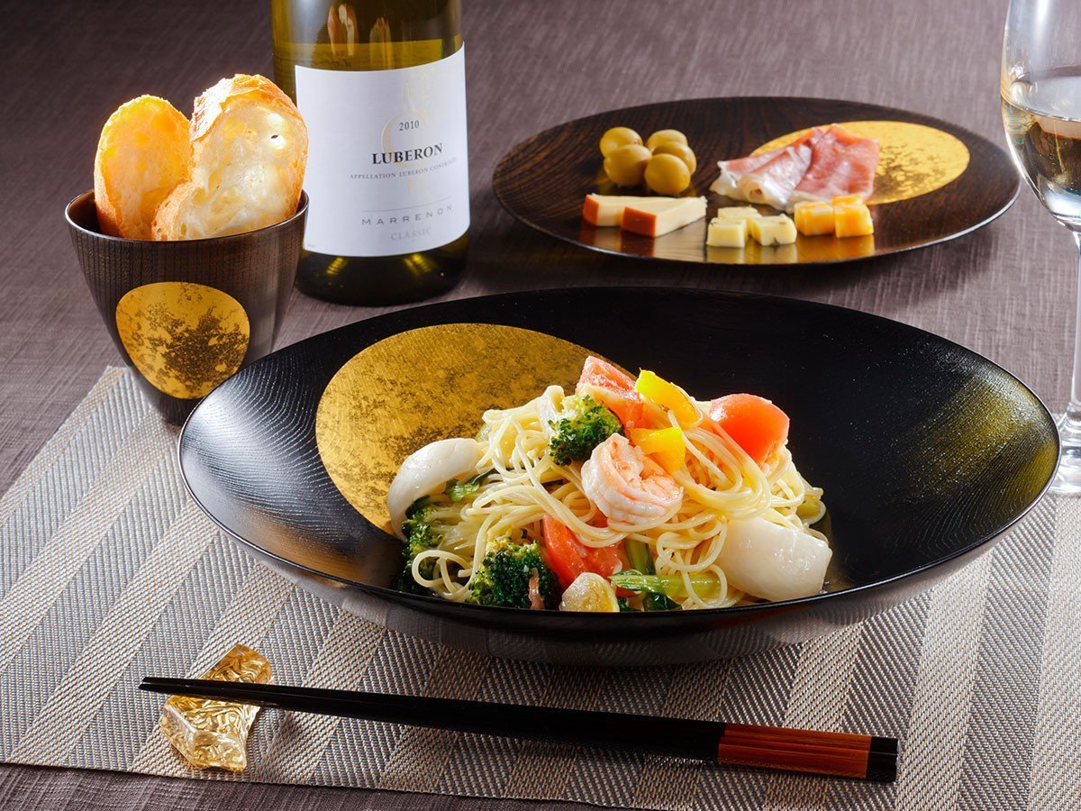 【箔一/HAKUICHI / GOODS】のおぼろ月 プレート / おぼろ月 プレート 8寸(漆) インテリア・キッズ・メンズ・レディースファッション・服の通販 founy(ファニー) 送料無料 Free Shipping テーブル Table, Dining Table プレート Plate, Dish 皿 Plate, Dish 参考イメージ|ID: prp329100001962057 ipo3291000000036255673