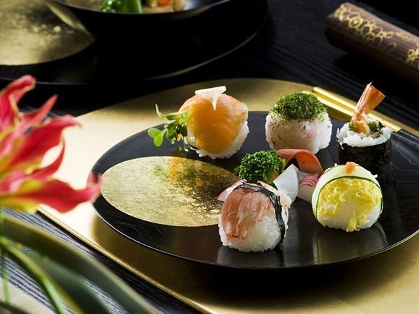 【箔一/HAKUICHI / GOODS】のおぼろ月 プレート / おぼろ月 プレート 8寸(漆) インテリア・キッズ・メンズ・レディースファッション・服の通販 founy(ファニー) 送料無料 Free Shipping テーブル Table, Dining Table プレート Plate, Dish 皿 Plate, Dish 参考イメージ|ID: prp329100001962057 ipo3291000000036255675