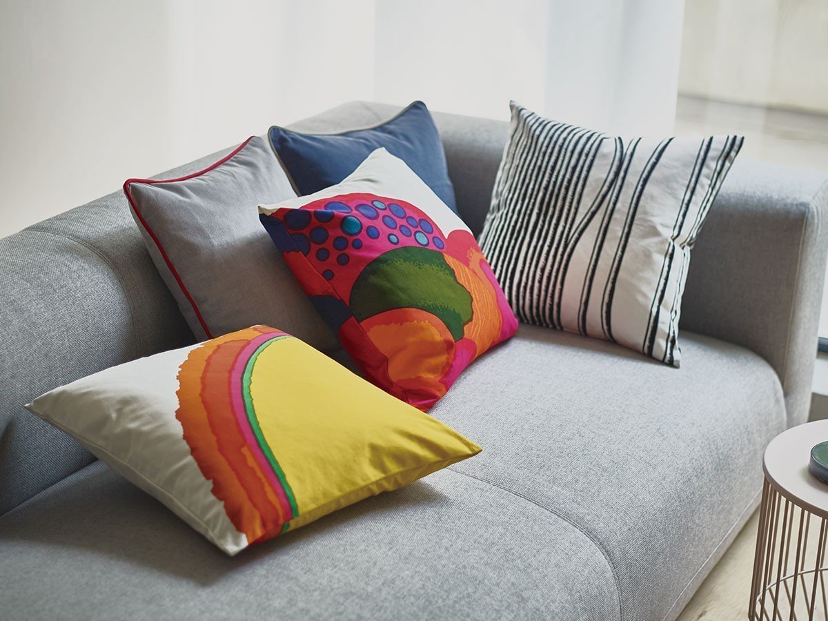 【フジエテキスタイル/FUJIE TEXTILE / GOODS】のHeartart / ハートアート コロナ クッション 人気、トレンドファッション・服の通販 founy(ファニー) クッション Cushion, Throw Pillow ハンド Hand, Handmade フェザー Feather, Feather Detail プリント Print, Printed Pattern ホーム・キャンプ・アウトドア・お取り寄せ Home Living / Home & Lifestyle / Camping Gear / Outdoor Camping 家具・インテリア Home Furniture & Interior. Stylish & Functional Living Spaces その他 インテリア雑貨、家具 Home Decor & Furniture Extras other-2|ID: prp329100001970705 ipo3291000000031511087