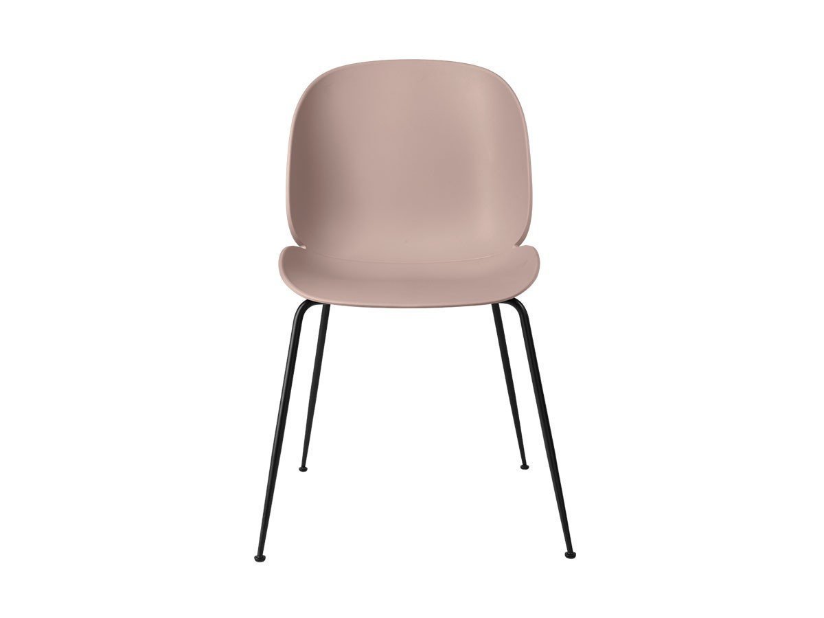 【グビ/GUBI / GOODS】のBeetle Dining Chair Un-upholstered - Conic base / ビートル ダイニングチェア コニックベース 座面高45cm(ブラックマットベース) 人気、トレンドファッション・服の通販 founy(ファニー) 　テクスチャー　Texture, Textured Fabric　フォーマル　Formal, Dressy　ホーム・キャンプ・アウトドア・お取り寄せ　Home Living / Home & Lifestyle / Camping Gear / Outdoor Camping　家具・インテリア　Home Furniture & Interior. Stylish & Functional Living Spaces　チェア・椅子　Seating & Chairs　ダイニングチェア・木製チェア　Dining Chairs　other-5|ID: prp329100001980058 ipo3291000000031511025