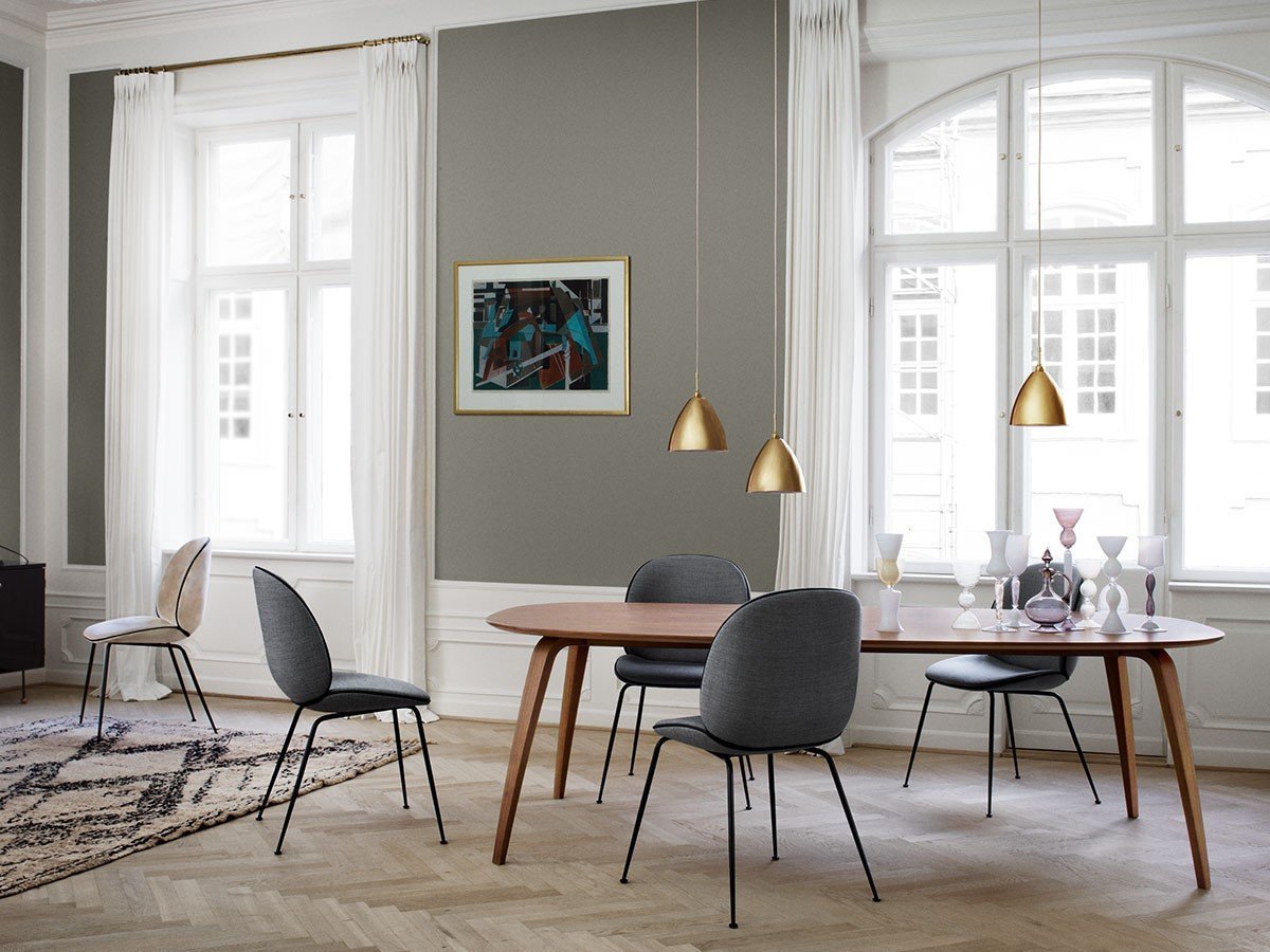 【グビ/GUBI / GOODS】のBeetle Dining Chair Un-upholstered - Conic base / ビートル ダイニングチェア コニックベース 座面高45cm(ブラックマットベース) インテリア・キッズ・メンズ・レディースファッション・服の通販 founy(ファニー) テクスチャー Texture, Textured Fabric フォーマル Formal, Dressy ホーム・キャンプ・アウトドア・お取り寄せ Home Living / Home & Lifestyle / Camping Gear / Outdoor Camping 家具・インテリア Home Furniture & Interior. Stylish & Functional Living Spaces チェア・椅子 Seating & Chairs ダイニングチェア・木製チェア Dining Chairs 参考イメージ|ID: prp329100001980058 ipo3291000000034545175