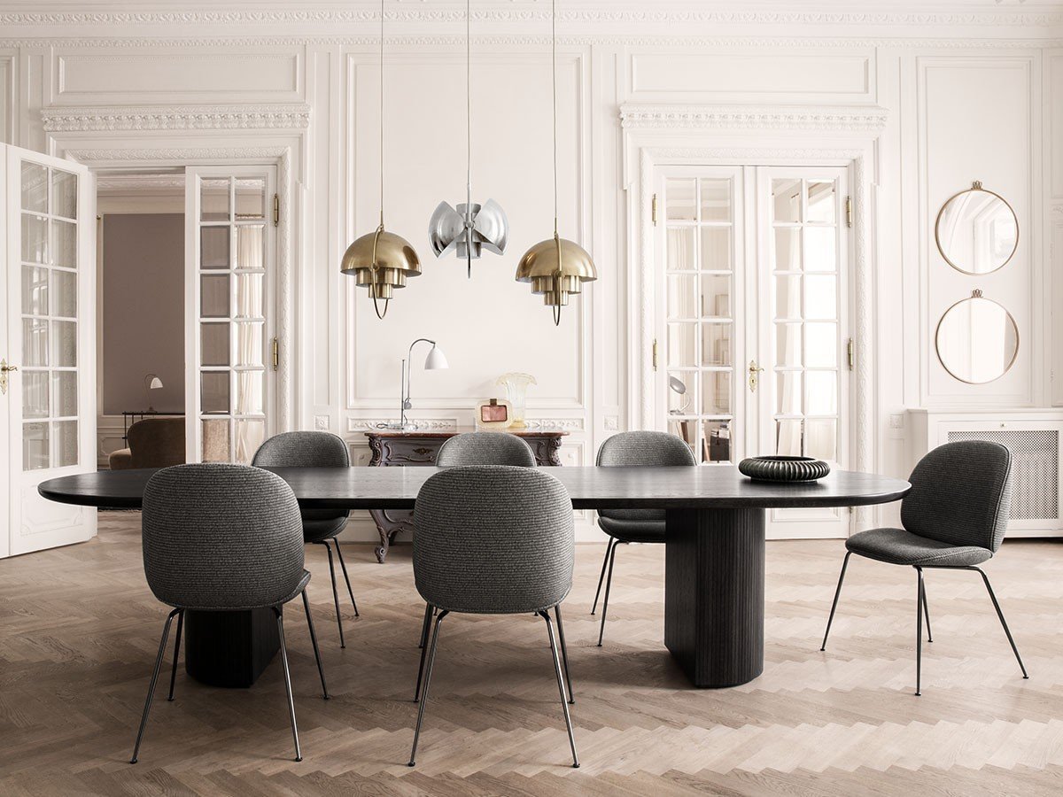 【グビ/GUBI / GOODS】のBeetle Dining Chair Un-upholstered - Conic base / ビートル ダイニングチェア コニックベース 座面高45cm(ブラックマットベース) インテリア・キッズ・メンズ・レディースファッション・服の通販 founy(ファニー) テクスチャー Texture, Textured Fabric フォーマル Formal, Dressy ホーム・キャンプ・アウトドア・お取り寄せ Home Living / Home & Lifestyle / Camping Gear / Outdoor Camping 家具・インテリア Home Furniture & Interior. Stylish & Functional Living Spaces チェア・椅子 Seating & Chairs ダイニングチェア・木製チェア Dining Chairs 参考イメージ|ID: prp329100001980058 ipo3291000000034545177