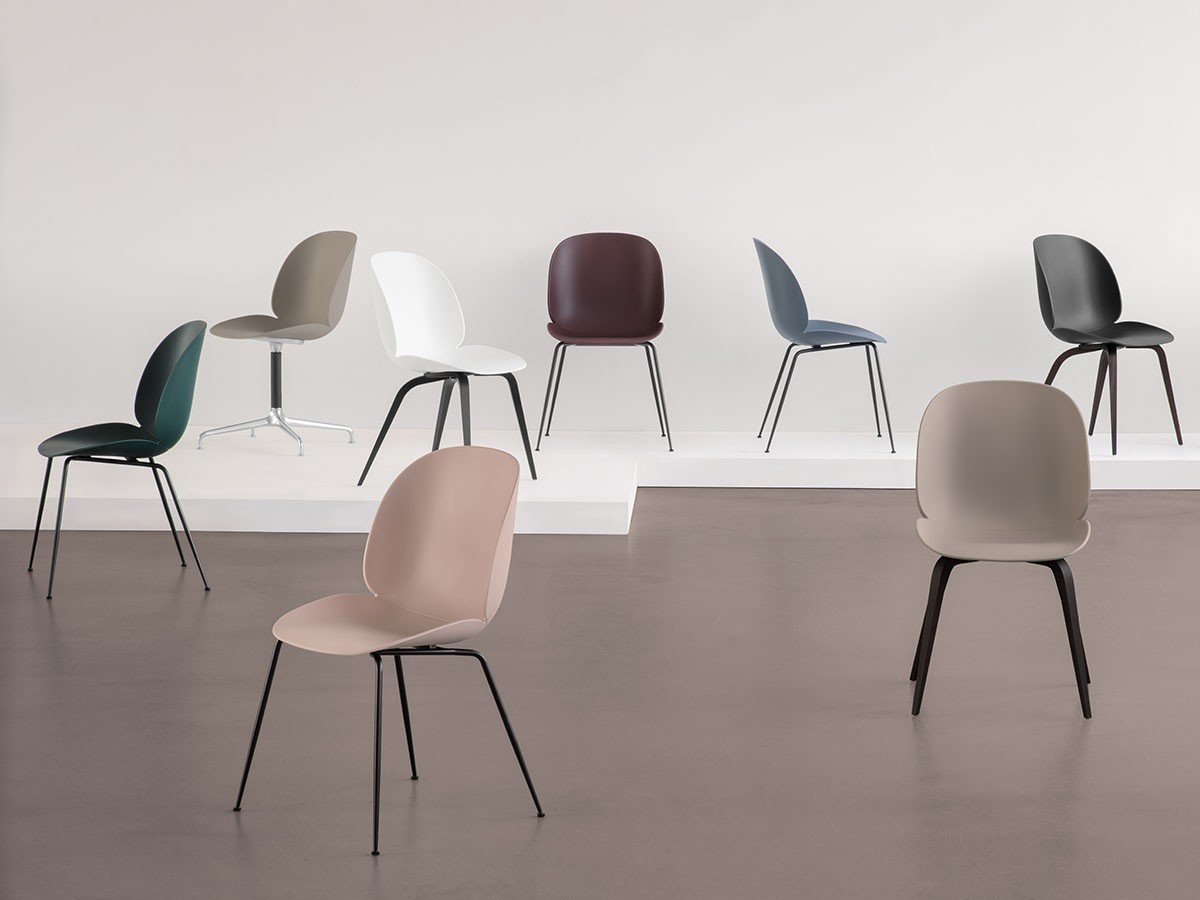 【グビ/GUBI / GOODS】のBeetle Dining Chair Stackable / ビートル スタッキングチェア(ブラックマットベース) 人気、トレンドファッション・服の通販 founy(ファニー) 　テクスチャー　Texture, Textured Fabric　フォーマル　Formal, Dressy　ホーム・キャンプ・アウトドア・お取り寄せ　Home Living / Home & Lifestyle / Camping Gear / Outdoor Camping　家具・インテリア　Home Furniture & Interior. Stylish & Functional Living Spaces　チェア・椅子　Seating & Chairs　ダイニングチェア・木製チェア　Dining Chairs　other-6|ID: prp329100001982515 ipo3291000000031510984