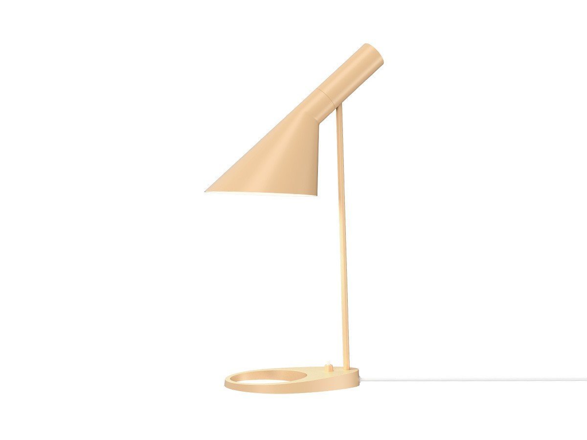 【ルイスポールセン/Louis Poulsen / GOODS】のAJ Table / AJ テーブル インテリア・キッズ・メンズ・レディースファッション・服の通販 founy(ファニー) 送料無料 Free Shipping テーブル Table, Dining Table デスク Desk, Work Desk フォルム Silhouette, Form フレーム Frame, Outline ホーム・キャンプ・アウトドア・お取り寄せ Home Living / Home & Lifestyle / Camping Gear / Outdoor Camping 家具・インテリア Home Furniture & Interior. Stylish & Functional Living Spaces ライト・照明 Lamps & Lighting Fixtures デスクライト・卓上照明 Desk Lamp / Table Lamp / Study Light ウォーム・サンド|ID: prp329100002002522 ipo3291000000036851951