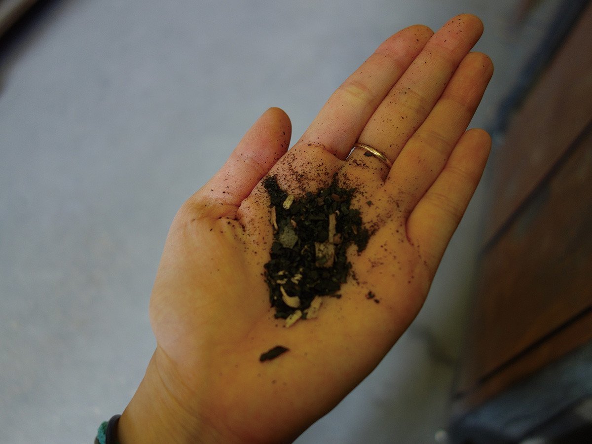 【ドマーニ/DOMANI / GOODS】のMinsk / ミンスク ベース 31cm インテリア・キッズ・メンズ・レディースファッション・服の通販 founy(ファニー) 　バランス　Balance, Style Balance　送料無料　Free Shipping　ホーム・キャンプ・アウトドア・お取り寄せ　Home Living / Home & Lifestyle / Camping Gear / Outdoor Camping　家具・インテリア　Home Furniture & Interior. Stylish & Functional Living Spaces　その他 インテリア雑貨、家具　Home Decor & Furniture Extras　(6)日本の楽焼きの製法とは違う、DOMANI独自のおがくずを使用しています。|ID: prp329100002006543 ipo3291000000036115618