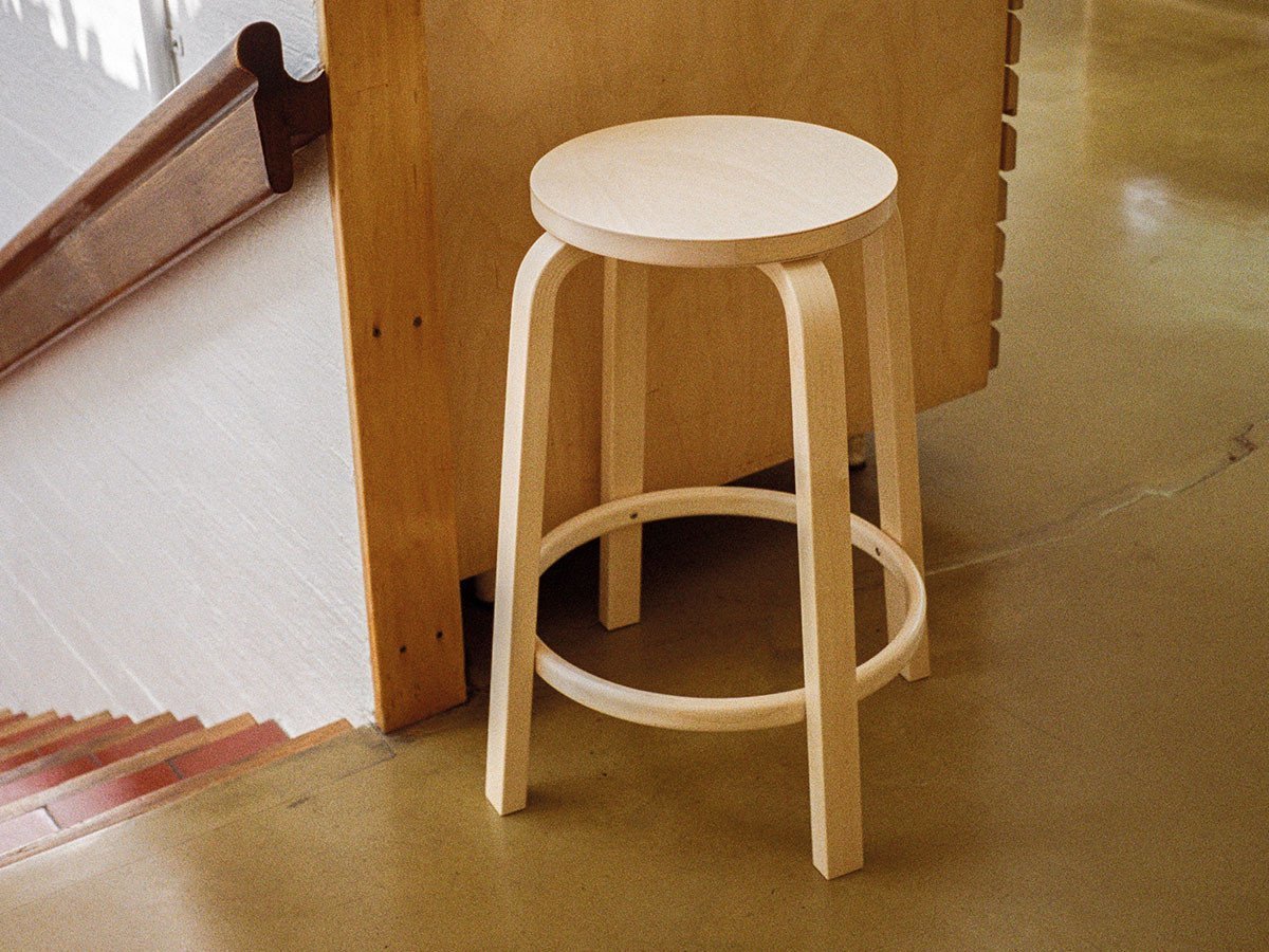 【アルテック/artek / GOODS】のBAR STOOL 64 / 64 バースツール 高さ75cm インテリア・キッズ・メンズ・レディースファッション・服の通販 founy(ファニー) 　送料無料　Free Shipping　ホーム・キャンプ・アウトドア・お取り寄せ　Home,Garden,Outdoor,Camping Gear　家具・インテリア　Furniture　チェア・椅子　Chair　スツール　Stool　ホーム・キャンプ・アウトドア・お取り寄せ　Home,Garden,Outdoor,Camping Gear　家具・インテリア　Furniture　チェア・椅子　Chair　カウンターチェア・ハイスツール　Counter Chair/High Stool　参考イメージ|ID: prp329100002051128 ipo3291000000030252879