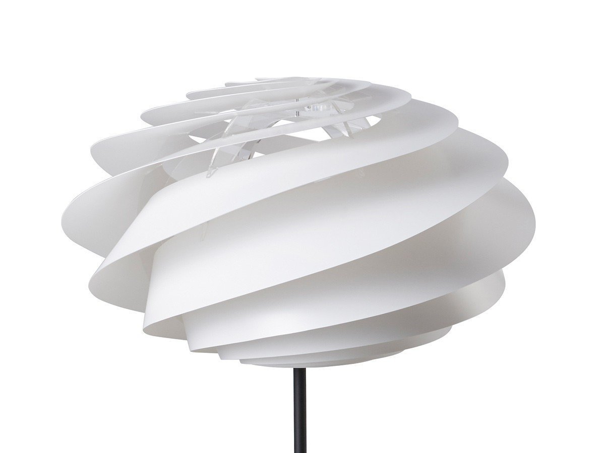 【レ クリント/LE KLINT / GOODS】のSWIRL FLOORLAMP / スワール フロアランプ 人気、トレンドファッション・服の通販 founy(ファニー) 　ハンド　Hand　フォルム　Form　プリーツ　Pleats　送料無料　Free Shipping　ホーム・キャンプ・アウトドア・お取り寄せ　Home,Garden,Outdoor,Camping Gear　家具・インテリア　Home Furniture & Interior. Stylish & Functional Living Spaces　ライト・照明　Lighting & Light Fixtures　フロアライト・スタンドライト　Floor Light/Stand Light　other-6|ID: prp329100002076081 ipo3291000000031497906
