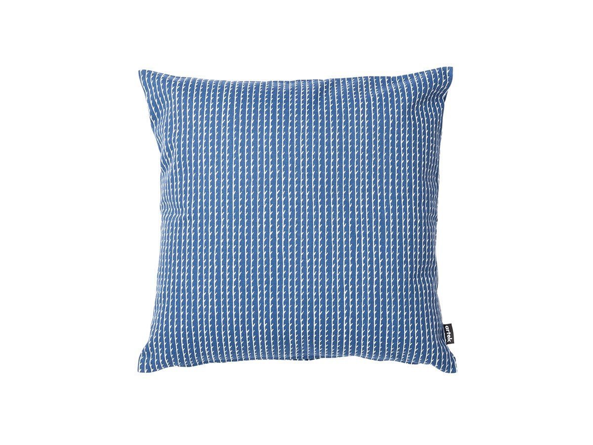 【アルテック/artek / GOODS】のRivi Cushion Cover / リヴィ クッションカバー 40 × 40 インテリア・キッズ・メンズ・レディースファッション・服の通販 founy(ファニー) 　クッション　Cushion, Throw Pillow　コレクション　Collection, Seasonal Line　ハンド　Hand, Handmade　手描き　Hand-Drawn, Illustrated　ホーム・キャンプ・アウトドア・お取り寄せ　Home Living / Home & Lifestyle / Camping Gear / Outdoor Camping　家具・インテリア　Home Furniture & Interior. Stylish & Functional Living Spaces　その他 インテリア雑貨、家具　Home Decor & Furniture Extras　ブルー / ホワイト|ID: prp329100002084965 ipo3291000000035323786