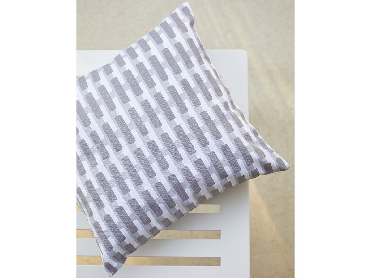 【アルテック/artek / GOODS】のSiena Cushion Cover / シエナ クッションカバー 40 × 40 人気、トレンドファッション・服の通販 founy(ファニー) 　イタリア　Italy　クッション　Cushion, Throw Pillow　パターン　Pattern, Design Print　ホーム・キャンプ・アウトドア・お取り寄せ　Home Living / Home & Lifestyle / Camping Gear / Outdoor Camping　家具・インテリア　Home Furniture & Interior. Stylish & Functional Living Spaces　その他 インテリア雑貨、家具　Home Decor & Furniture Extras　other-5|ID: prp329100002084966 ipo3291000000031509694