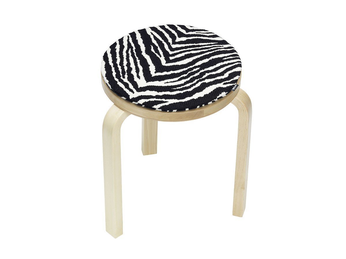 【アルテック/artek / GOODS】のZebra Seat Cushion / ゼブラ シートクッション 人気、トレンドファッション・服の通販 founy(ファニー) 　送料無料　Free Shipping　クッション　Cushion, Throw Pillow　タンク　Tank Top, Sleeveless Top　ホーム・キャンプ・アウトドア・お取り寄せ　Home Living / Home & Lifestyle / Camping Gear / Outdoor Camping　家具・インテリア　Home Furniture & Interior. Stylish & Functional Living Spaces　その他 インテリア雑貨、家具　Home Decor & Furniture Extras　other-3|ID: prp329100002084967 ipo3291000000031509699
