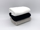 【マイクロコットン/Micro Cotton / GOODS】のLuxury MInibath Towel / ラグジュアリー ミニバスタオル (上から)ホワイト、ブラック、ライトグレー|ID:prp329100002112130