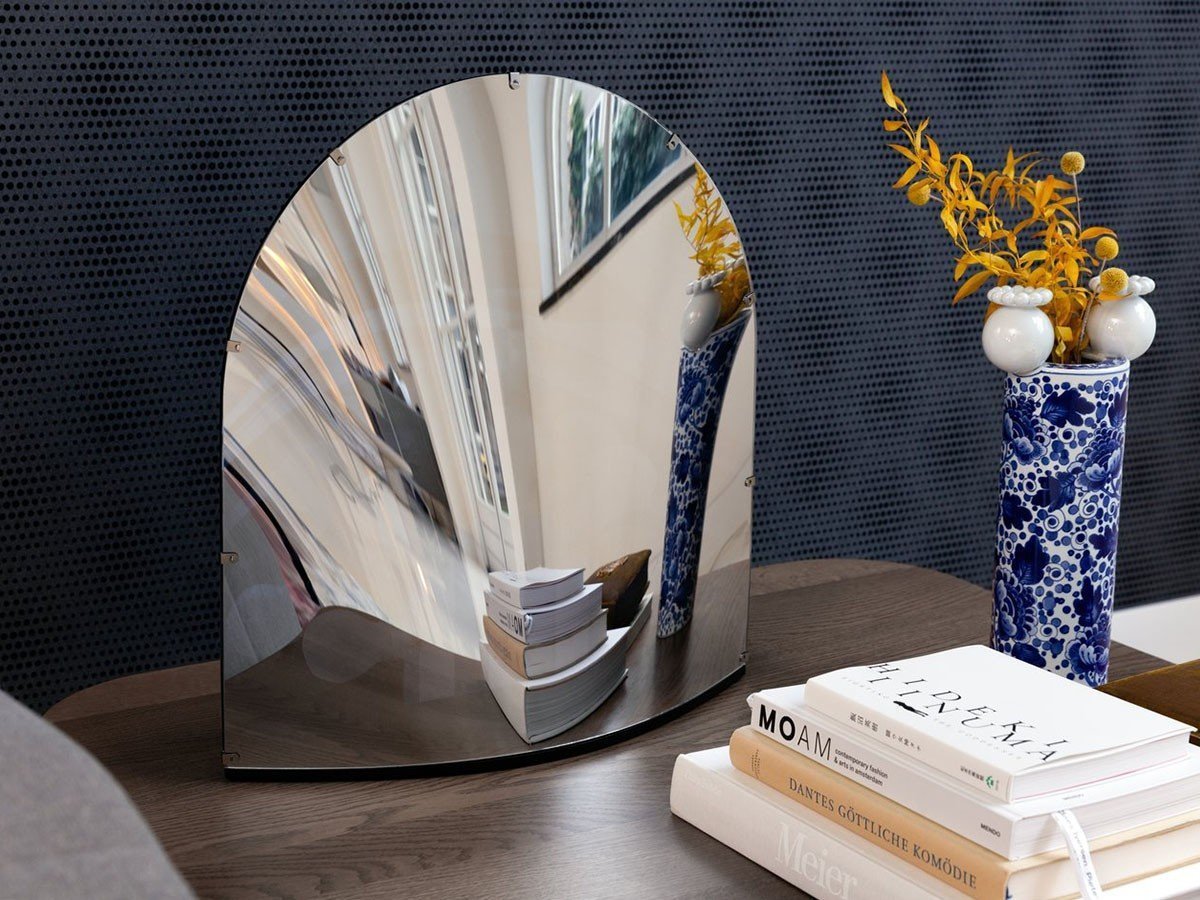 【モーイ/moooi / GOODS】のSpace Table Lamp / スペース テーブルランプ 人気、トレンドファッション・服の通販 founy(ファニー) 送料無料 Free Shipping オレンジ Orange ガラス Glass, Glassware テーブル Table, Dining Table ハーフ Half, Half-Length フィット Fit, Slim Fit ホーム・キャンプ・アウトドア・お取り寄せ Home Living / Home & Lifestyle / Camping Gear / Outdoor Camping 家具・インテリア Home Furniture & Interior. Stylish & Functional Living Spaces ライト・照明 Lamps & Lighting Fixtures other-4|ID: prp329100002115452 ipo3291000000031509317