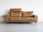 【クラッシュゲート/CRASH GATE / GOODS】のPLUTO SOFA / プルート 2.5人掛けソファ(レザーテックス) ヘッドレストの付属:ヘッドレスト1点付、アームテーブルの付属:アームテーブル1点付|ID:prp329100002133810