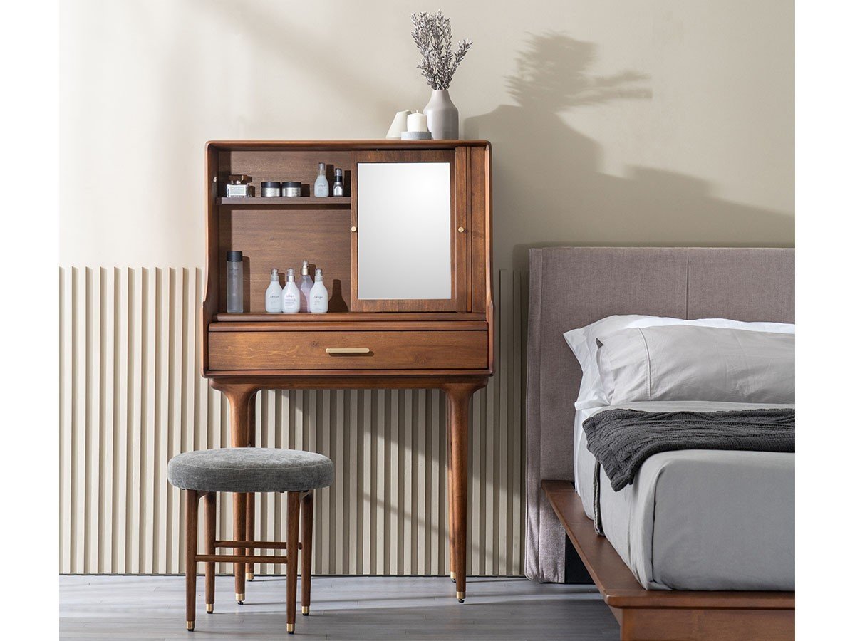 【サンダーデザイン/XANDER DESIGNS / GOODS】のJULIE DRESSING STOOL / ジュリー ドレッシングスツール インテリア・キッズ・メンズ・レディースファッション・服の通販 founy(ファニー)  送料無料 Free Shipping コレクション Collection, Seasonal Line デスク Desk, Work Desk ヴィンテージ Vintage Style ホーム・キャンプ・アウトドア・お取り寄せ Home Living / Home & Lifestyle / Camping Gear / Outdoor Camping 家具・インテリア Home Furniture & Interior. Stylish & Functional Living Spaces チェア・椅子 Seating & Chairs スツール・バースツール Stools & Bar Stools 参考イメージ|ID: prp329100002183511 ipo3291000000034398898