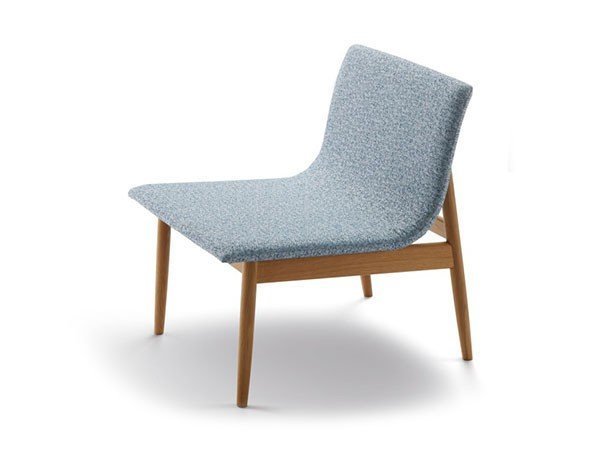 【フライミー ノワール/FLYMEe Noir / GOODS】のLOUNGE CHAIR / ラウンジチェア #109975 インテリア・キッズ・メンズ・レディースファッション・服の通販 founy(ファニー) 　送料無料　Free Shipping　おすすめ　Recommended / Our Picks　ホーム・キャンプ・アウトドア・お取り寄せ　Home Living / Home & Lifestyle / Camping Gear / Outdoor Camping　家具・インテリア　Home Furniture & Interior. Stylish & Functional Living Spaces　チェア・椅子　Seating & Chairs　ラウンジチェア・リクライナー　Lounge Chairs / Recliners　張地:ラドガ ブルー(Cランク)、脚部:ナチュラル|ID: prp329100002194995 ipo3291000000034746046