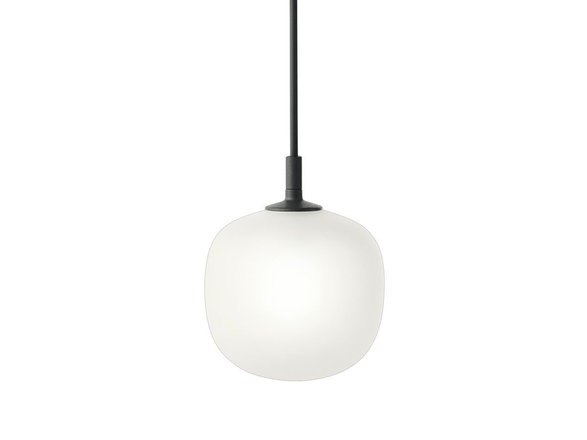 【ムート/MUUTO / GOODS】のRIME PENDANT LAMP / ライム ペンダントランプ 直径12cm インテリア・キッズ・メンズ・レディースファッション・服の通販 founy(ファニー) 　送料無料　Free Shipping　ガラス　Glass, Glassware　チューブ　Tube, Tube Top　フォルム　Silhouette, Form　ホーム・キャンプ・アウトドア・お取り寄せ　Home Living / Home & Lifestyle / Camping Gear / Outdoor Camping　家具・インテリア　Home Furniture & Interior. Stylish & Functional Living Spaces　ライト・照明　Lamps & Lighting Fixtures　ペンダントライト・吊り下げ照明　Pendant Light / Hanging Light Fixture　ブラック|ID: prp329100002211221 ipo3291000000036846669
