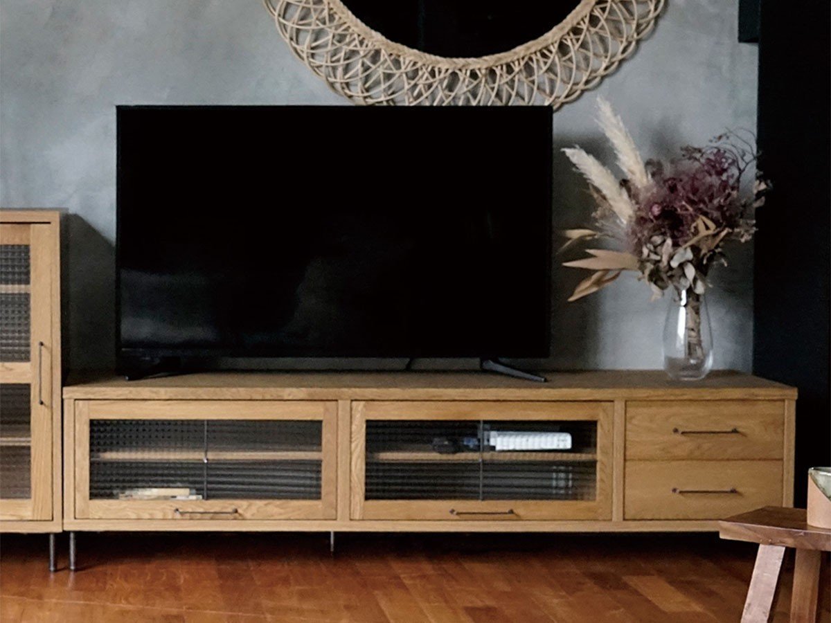 【アデペシュ/a.depeche / GOODS】のcadeal TV board 1800 / カデル テレビボード 1800 人気、トレンドファッション・服の通販 founy(ファニー) 　ガラス　Glass, Glassware　フラップ　Flap, Flap Pocket　ホーム・キャンプ・アウトドア・お取り寄せ　Home Living / Home & Lifestyle / Camping Gear / Outdoor Camping　家具・インテリア　Home Furniture & Interior. Stylish & Functional Living Spaces　テレビボード・テレビ台　TV Cabinets & Consoles　テレビ台・TVボード　Tv Board　other-2|ID: prp329100002240834 ipo3291000000031505777