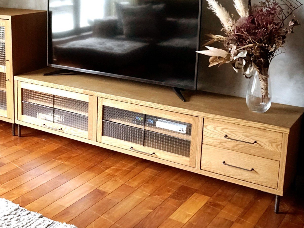 【アデペシュ/a.depeche / GOODS】のcadeal TV board 1800 / カデル テレビボード 1800 人気、トレンドファッション・服の通販 founy(ファニー) 　ガラス　Glass, Glassware　フラップ　Flap, Flap Pocket　ホーム・キャンプ・アウトドア・お取り寄せ　Home Living / Home & Lifestyle / Camping Gear / Outdoor Camping　家具・インテリア　Home Furniture & Interior. Stylish & Functional Living Spaces　テレビボード・テレビ台　TV Cabinets & Consoles　テレビ台・TVボード　Tv Board　other-4|ID: prp329100002240834 ipo3291000000031505779