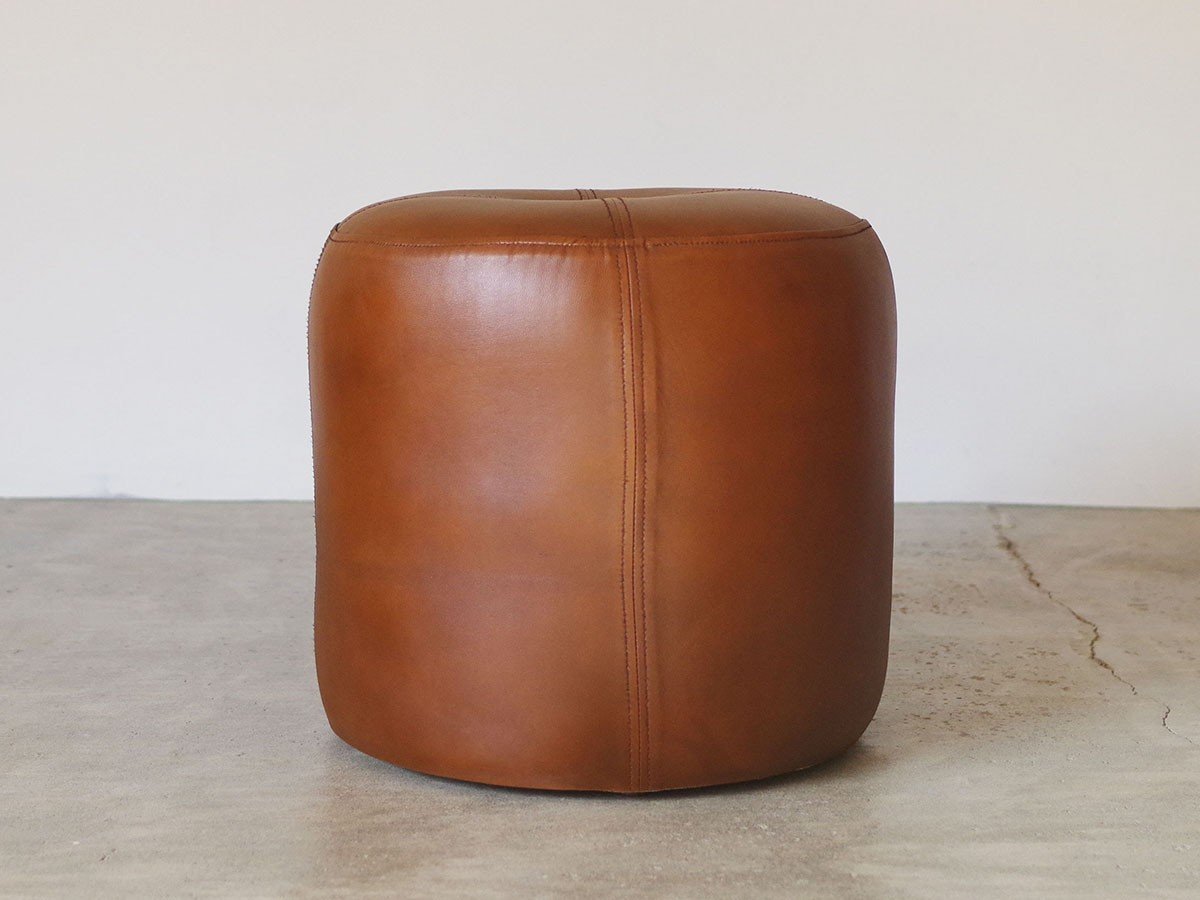 【ライフファニチャー/LIFE FURNITURE / GOODS】のCY LEATHER STOOL / CY レザースツール(バッファローレザー) 人気、トレンドファッション・服の通販 founy(ファニー) 　送料無料　Free Shipping　ラウンド　Round, Round Neck　ヴィンテージ　Vintage Style　ホーム・キャンプ・アウトドア・お取り寄せ　Home Living / Home & Lifestyle / Camping Gear / Outdoor Camping　家具・インテリア　Home Furniture & Interior. Stylish & Functional Living Spaces　チェア・椅子　Seating & Chairs　スツール・バースツール　Stools & Bar Stools　other-5|ID: prp329100002240847 ipo3291000000031500690