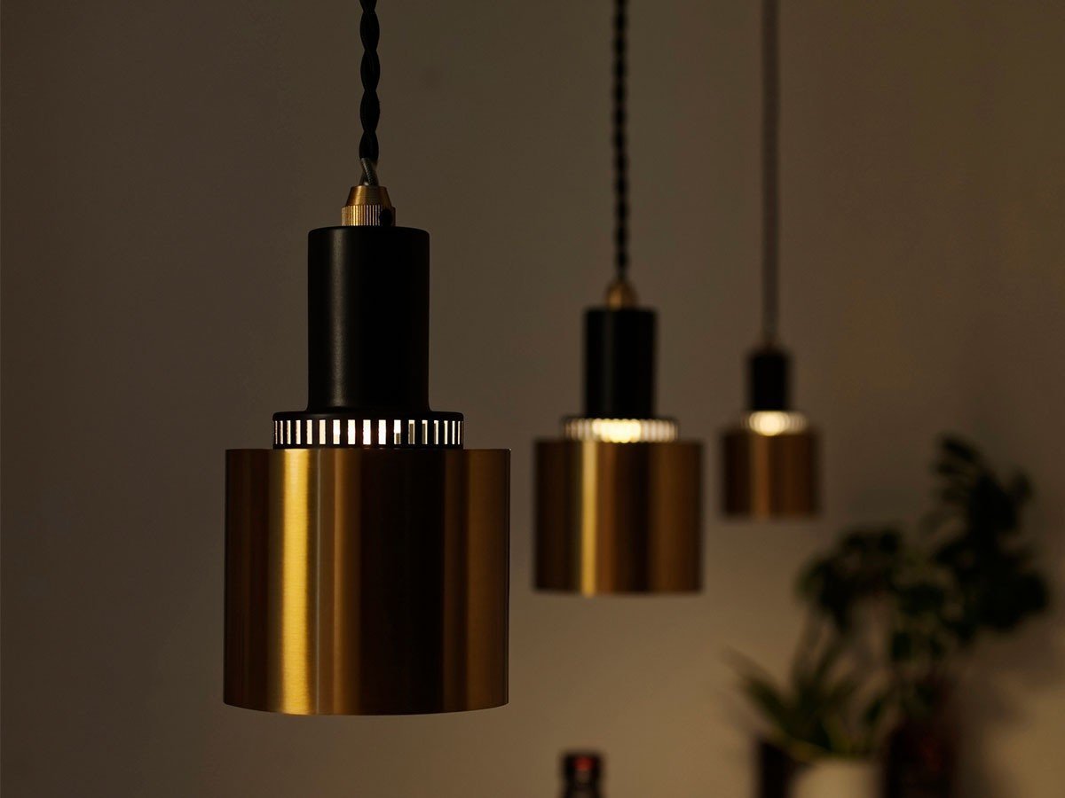 【フライミーパーラー/FLYMEe Parlor / GOODS】のPendant Light / ペンダントライト #110210 人気、トレンドファッション・服の通販 founy(ファニー) 　スリット　Slit, Slit Detail　メタリック　Metallic, Shiny Finish　ホーム・キャンプ・アウトドア・お取り寄せ　Home Living / Home & Lifestyle / Camping Gear / Outdoor Camping　家具・インテリア　Home Furniture & Interior. Stylish & Functional Living Spaces　ライト・照明　Lamps & Lighting Fixtures　ペンダントライト・吊り下げ照明　Pendant Light / Hanging Light Fixture　other-6|ID: prp329100002248410 ipo3291000000031505688