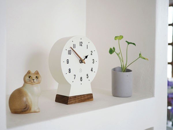 【フライミー ヴェール/FLYMEe vert / GOODS】のTable Clock / テーブルクロック #110282 インテリア・キッズ・メンズ・レディースファッション・服の通販 founy(ファニー) https://founy.com/ ウッド Wood コンパクト Compact テーブル Table モチーフ Motif 時計 Clock ホーム・キャンプ・アウトドア・お取り寄せ Home,Garden,Outdoor,Camping Gear 家具・インテリア Furniture その他 インテリア雑貨、家具 Furniture, Interior, Others |ID: prp329100002248414 ipo3291000000030229591