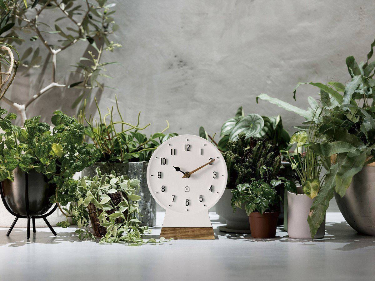 【フライミー ヴェール/FLYMEe vert / GOODS】のTable Clock / テーブルクロック #110282 人気、トレンドファッション・服の通販 founy(ファニー) 　ウッド　Wood　コンパクト　Compact　テーブル　Table　モチーフ　Motif　時計　Clock　ホーム・キャンプ・アウトドア・お取り寄せ　Home,Garden,Outdoor,Camping Gear　家具・インテリア　Furniture　その他 インテリア雑貨、家具　Furniture, Interior, Others　other-3|ID: prp329100002248414 ipo3291000000031505700